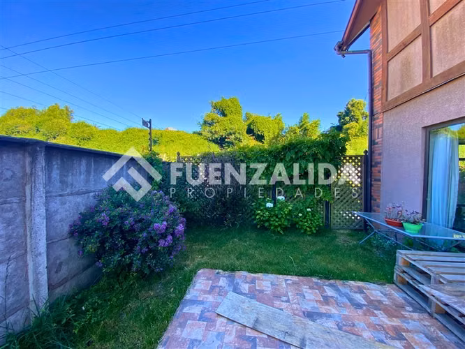 Casa en venta de 4D 3B Valle Escondido Concepción