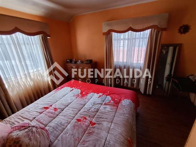 Venta Casa Coronel 3 D 1 B, cercana a Centro comercial.