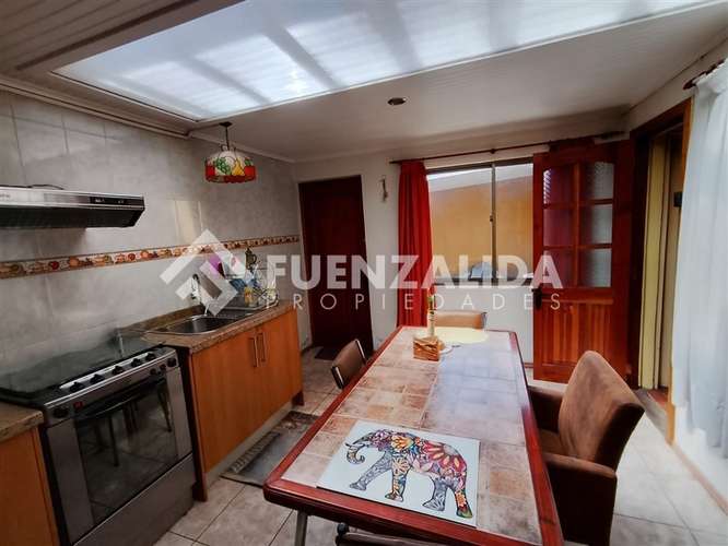 Venta Casa Coronel 3 D 1 B, cercana a Centro comercial.