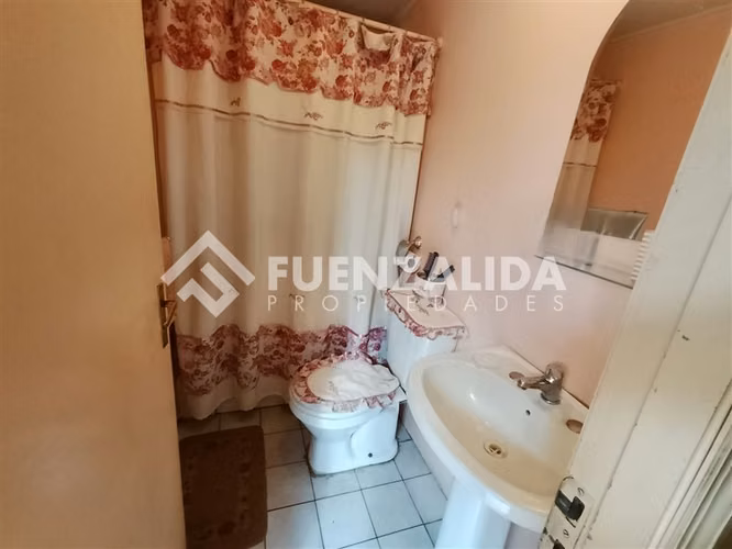 Venta Casa Coronel 3 D 1 B, cercana a Centro comercial.