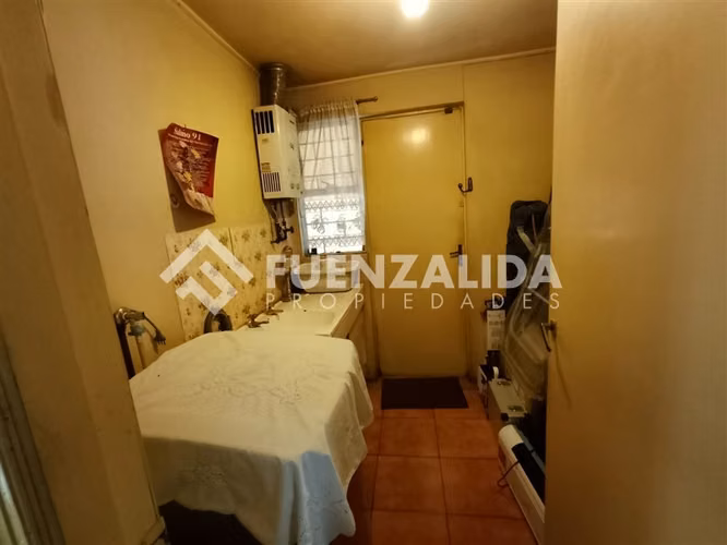 Venta Casa Coronel 3 D 1 B, cercana a Centro comercial.