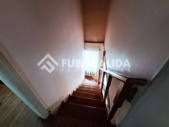 Venta Casa Coronel 3 D 1 B, cercana a Centro comercial.