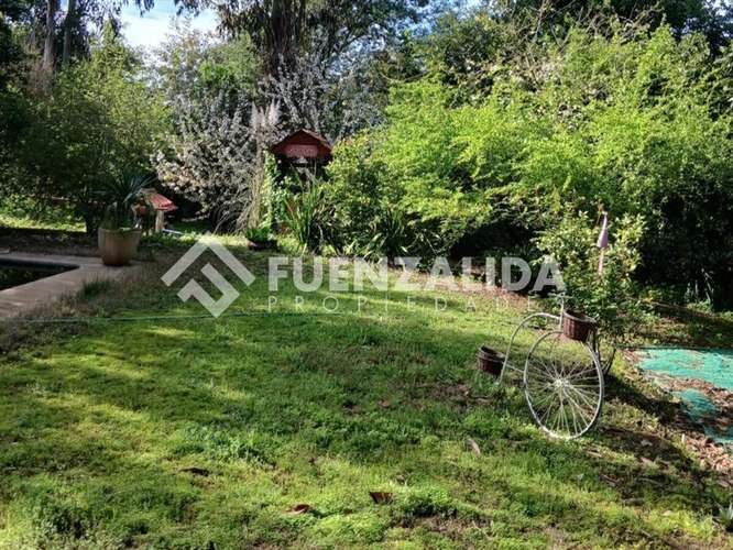 Venta parcela en Quillón con Piscina y Jardín formado - Imagen 19