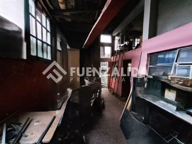 Venta sitio casa y local comercial, centro en Concepción