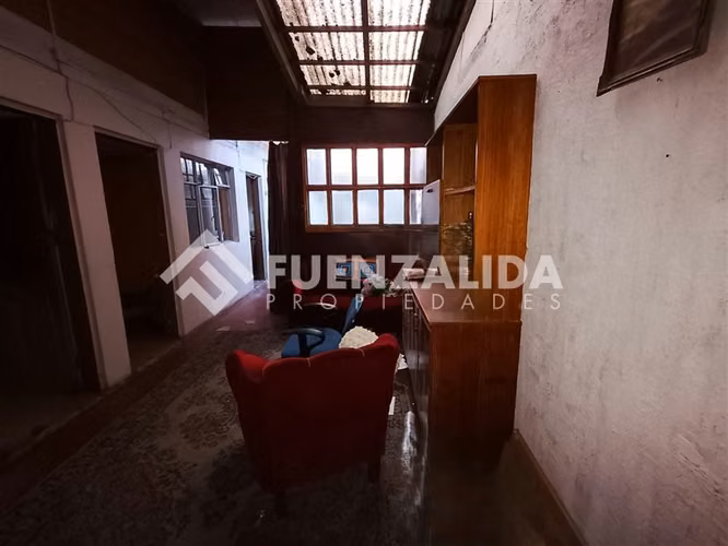 Venta sitio casa y local comercial, centro en Concepción