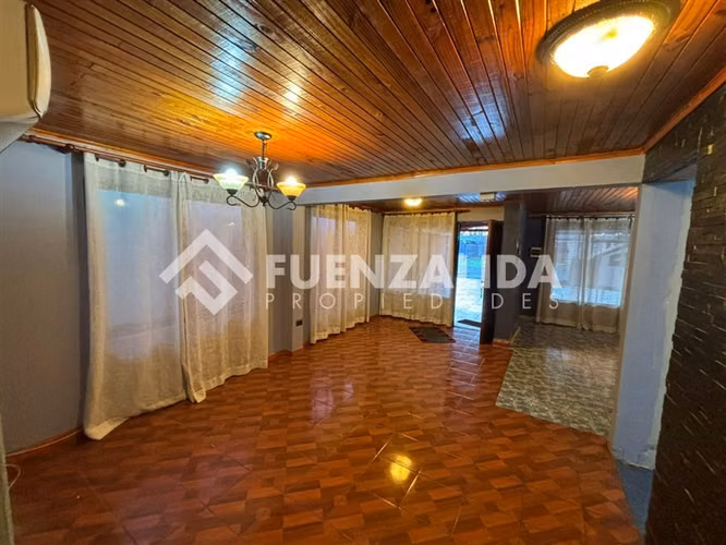 Casa en venta de 3 dormitorios en Chillán