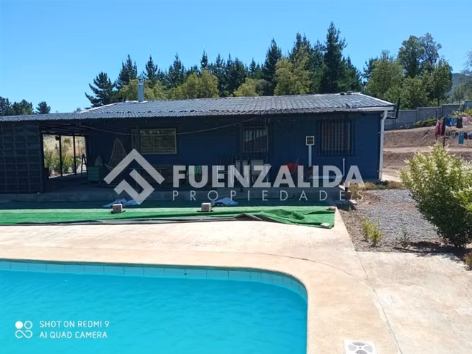 Parcela con casa de 187 m2 + Piscina en Quillón
