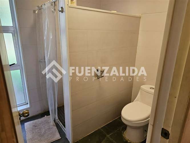 Casa en venta de 12 dorm. en Chillán