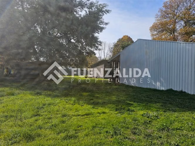 Casa en venta de 12 dorm. en Chillán