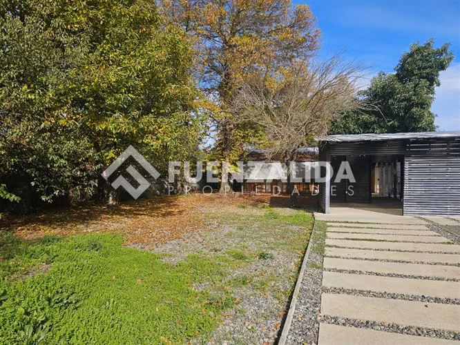 Casa en venta de 12 dorm. en Chillán