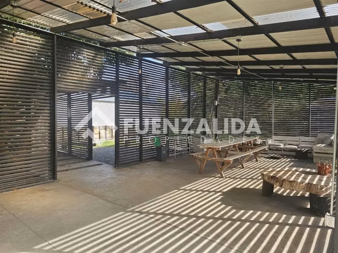 Casa en venta de 12 dorm. en Chillán