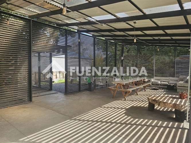 Casa en venta de 12 dorm. en Chillán