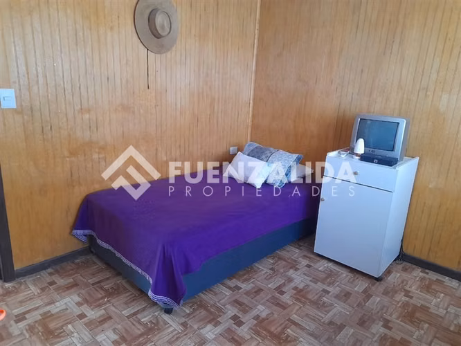 Parcela en venta con casa en Cabrero