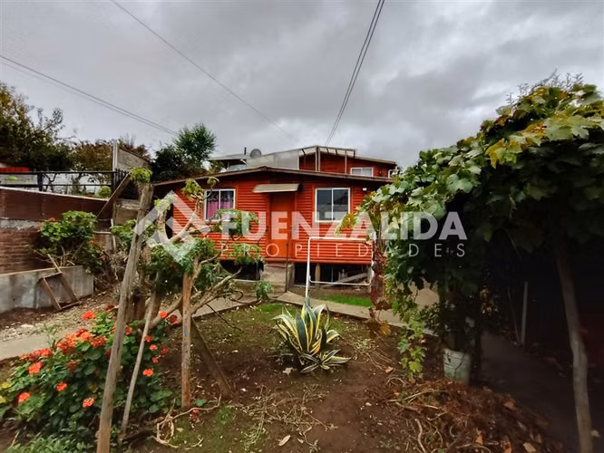 Venta Casa + 2 Cabañas + Local Comercial y Panadería en Tomé