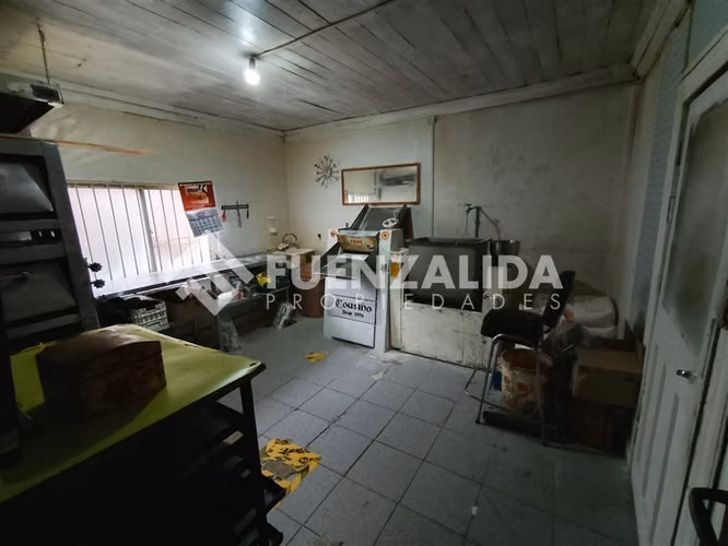 Venta Casa + 2 Cabañas + Local Comercial y Panadería en Tomé