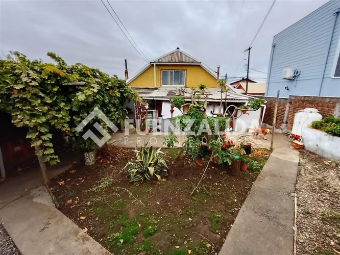 Venta Casa + 2 Cabañas + Local Comercial y Panadería en Tomé