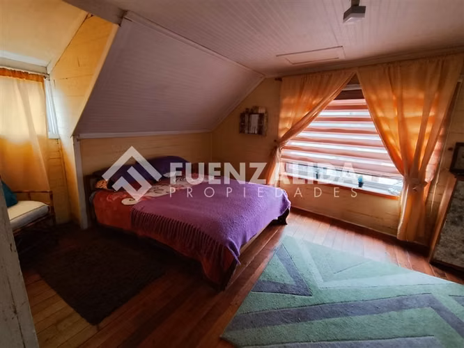 Venta Casa + 2 Cabañas + Local Comercial y Panadería en Tomé