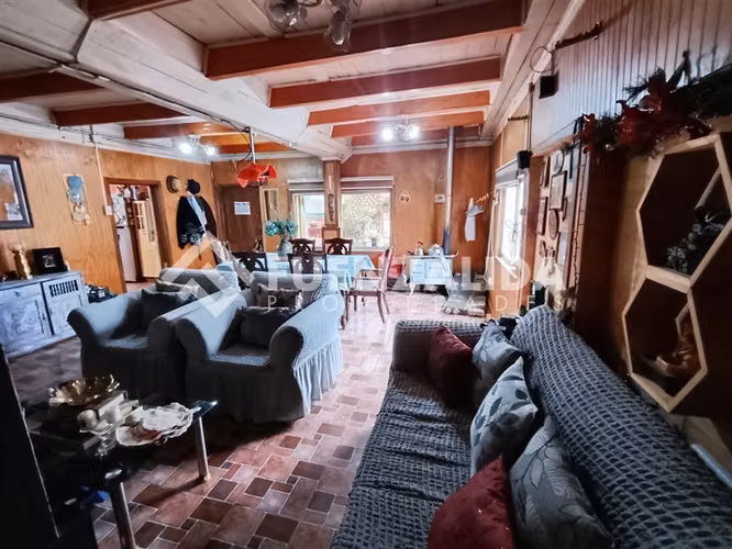 Venta Casa + 2 Cabañas + Local Comercial y Panadería en Tomé