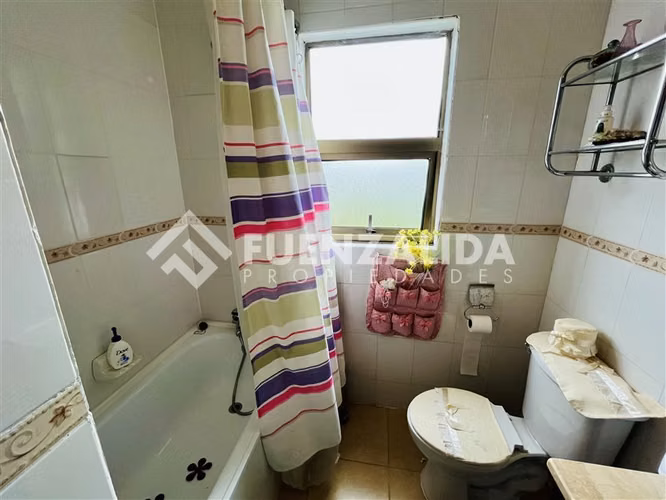 Casa en venta 180 m2 + Cabaña 43 m2 en Quillón