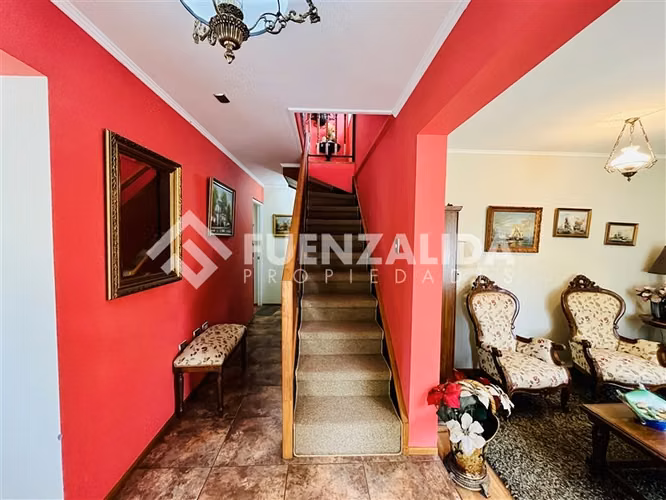 Casa en venta 180 m2 + Cabaña 43 m2 en Quillón