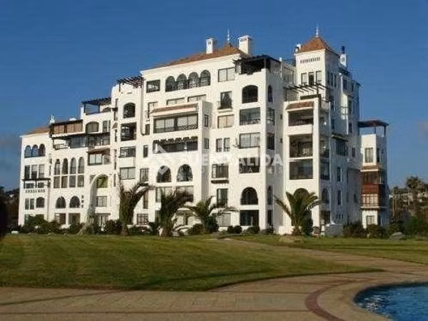 Venta, Penthouse, 4D - 3B Exclusivo condominio, Algarrobo