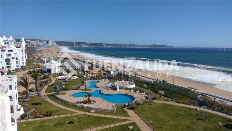 Venta, Penthouse, 4D - 3B Exclusivo condominio, Algarrobo