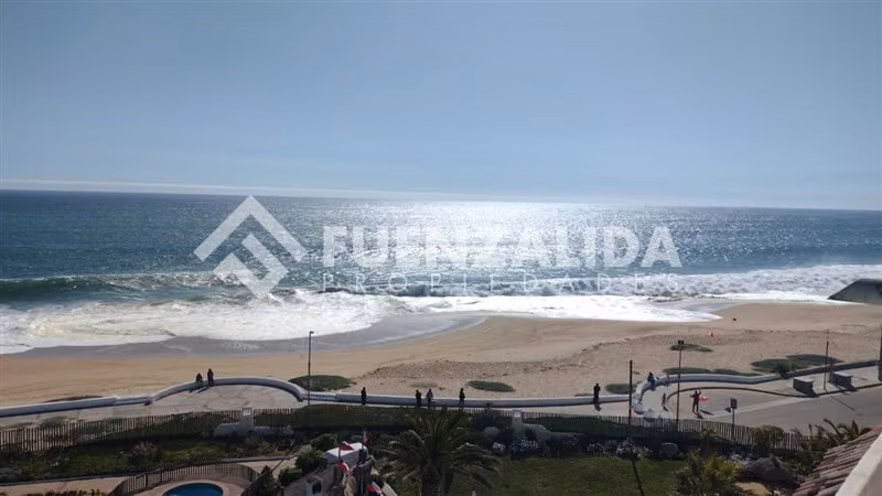 Venta, Penthouse, 4D - 3B Exclusivo condominio, Algarrobo