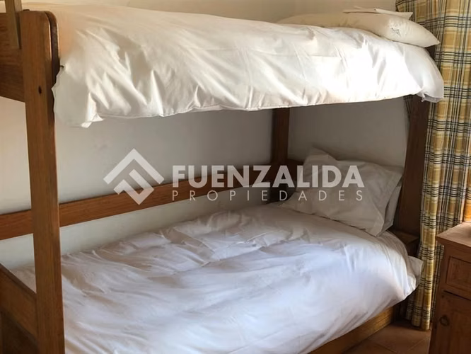 Venta, Penthouse, 4D - 3B Exclusivo condominio, Algarrobo
