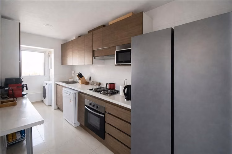 Cómodo y Luminoso Depto 3D/2B en Condominio con Seguridad 24