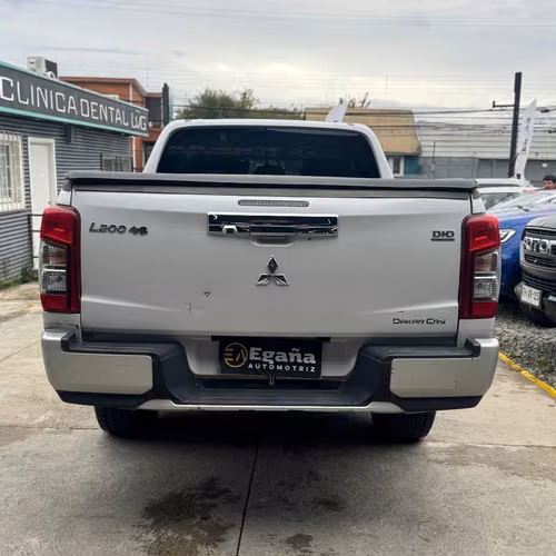 Mitsubishi L200 4x4 - Imagen 5