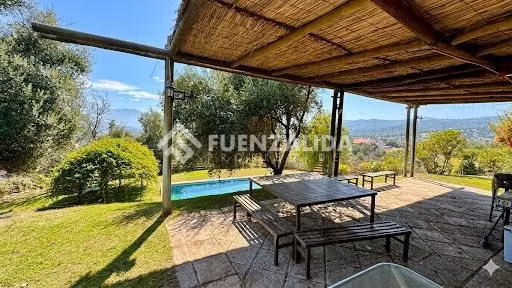 Casa en venta de 9 dorm. en Curacaví