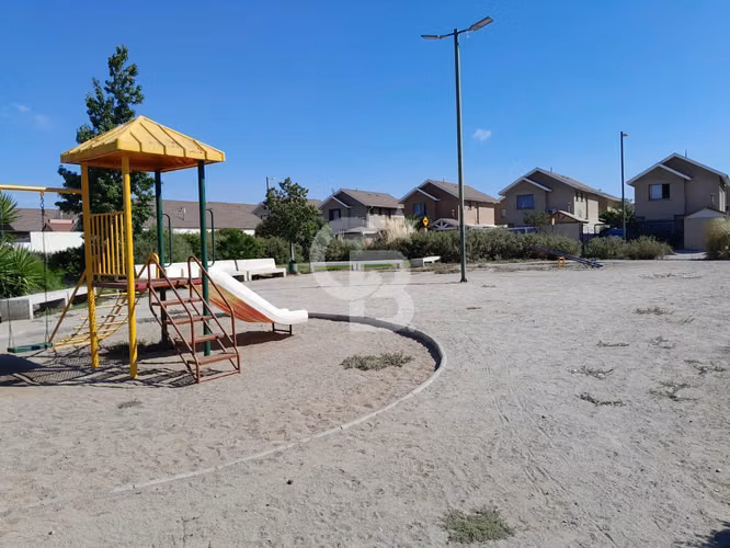 Chicureo | Casa en Estancia de Liray, No Perimetral 4D