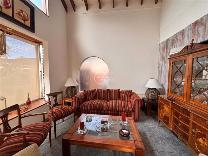Casa en venta de 4 dorm. en Concón con jardín piscina ,2 Est - Imagen 3