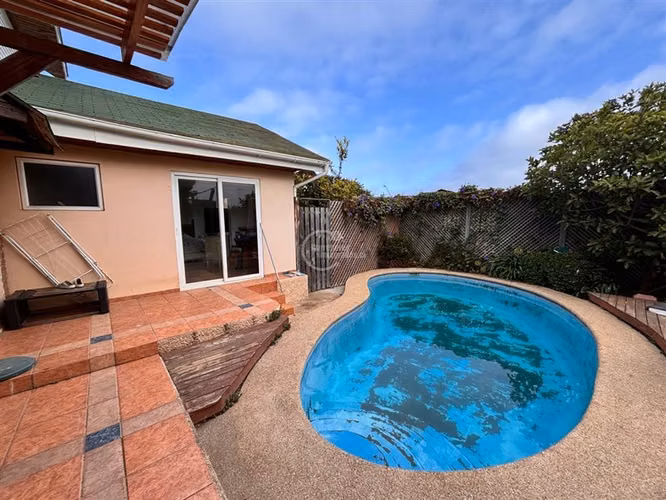 Casa en venta de 4 dorm. en Concón con jardín piscina ,2 Est - Imagen 18