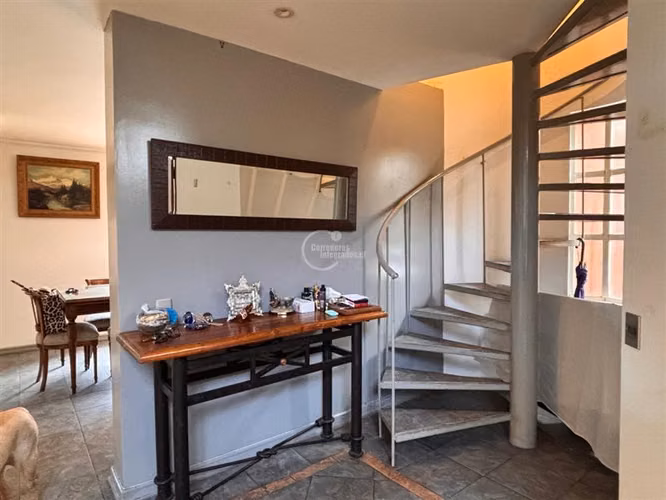 Casa en venta de 4 dorm. en Concón con jardín piscina ,2 Est - Imagen 8