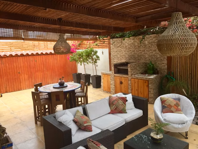 Se Vende Espectacular Casa Jardines del Sur. - Imagen 7