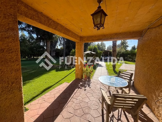 Parcela vendo 5D 4B piscina terraza Condominio Talagante