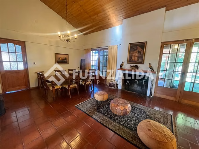 Parcela vendo 5D 4B piscina terraza Condominio Talagante