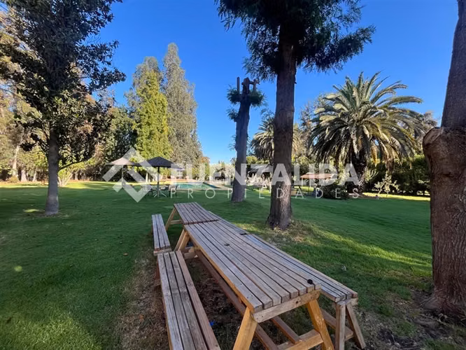 Parcela vendo 5D 4B piscina terraza Condominio Talagante
