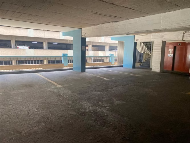 Estacionamiento en venta en Santiago