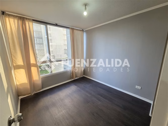 Departamento en venta de 3 dorm. en La Cisterna