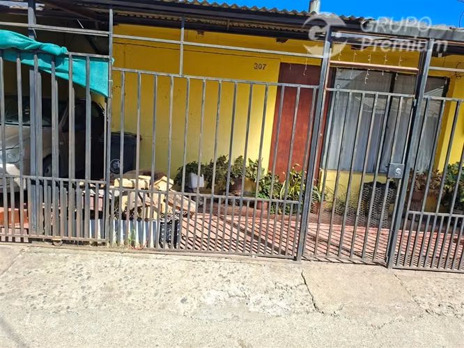 Casa en venta de 2 dorm. en San Clemente