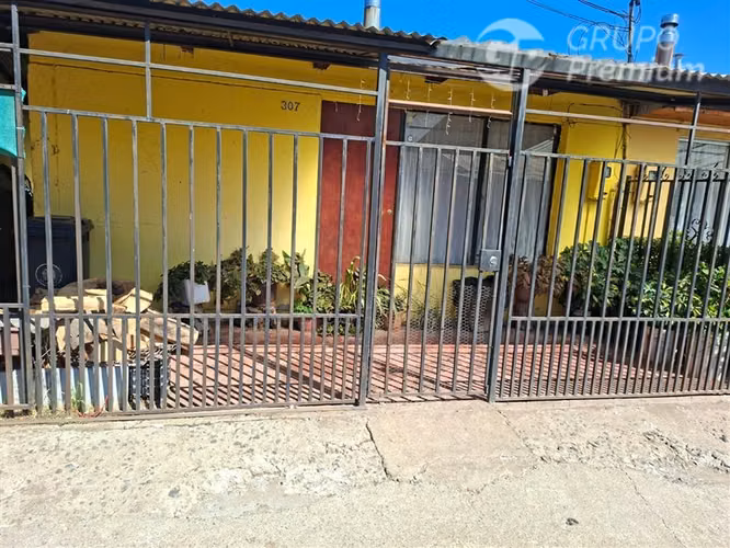 Casa en venta de 2 dorm. en San Clemente