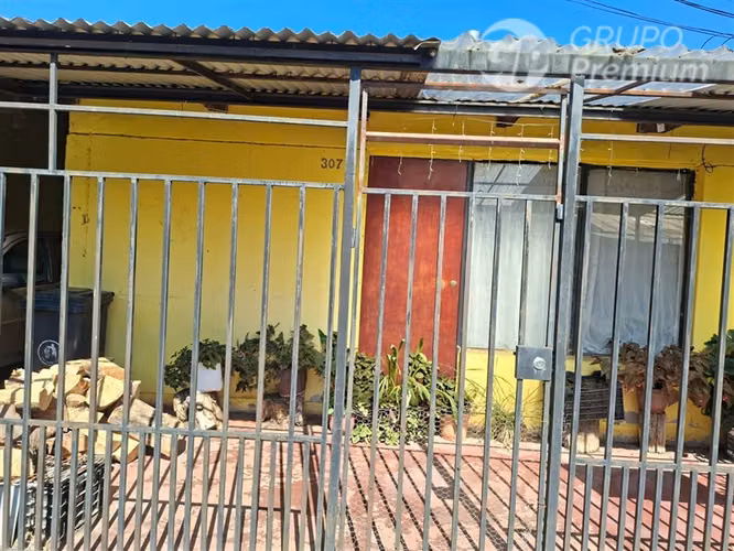 Casa en venta de 2 dorm. en San Clemente