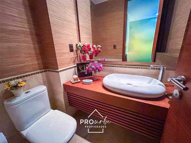Departamento en venta 6 dorm 2 suite, servicio en Las Condes