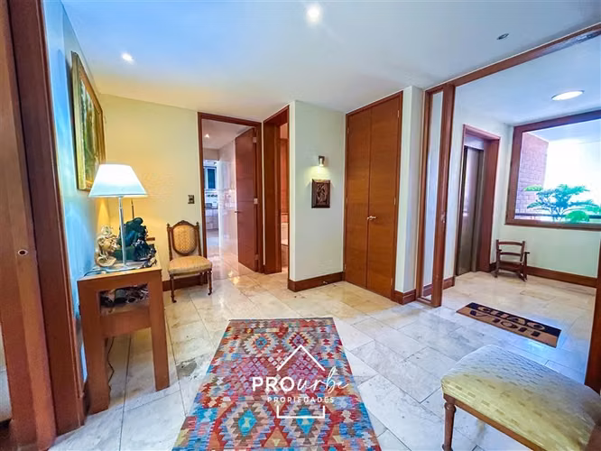 Departamento en venta 6 dorm 2 suite, servicio en Las Condes