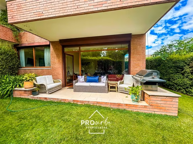 Departamento en venta 6 dorm 2 suite, servicio en Las Condes