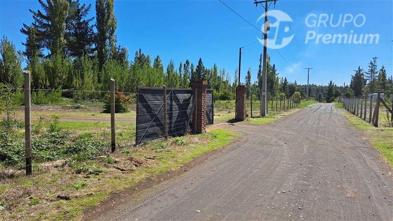 Parcela con casa en venta muy cerca de Los saltos del Laja.