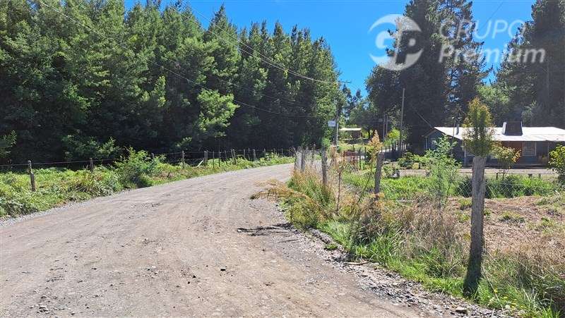 Parcela con casa en venta muy cerca de Los saltos del Laja.