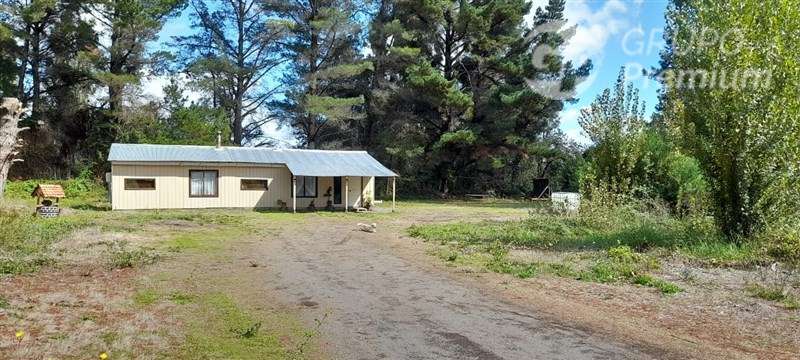 Parcela con casa en venta muy cerca de Los saltos del Laja.